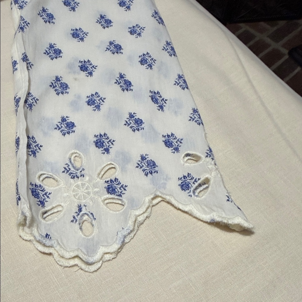 Anthropologie Meadow Rue Cream Dress & Blue Floral Print & Cut Outs Handkerchief - Picture 5 of 12